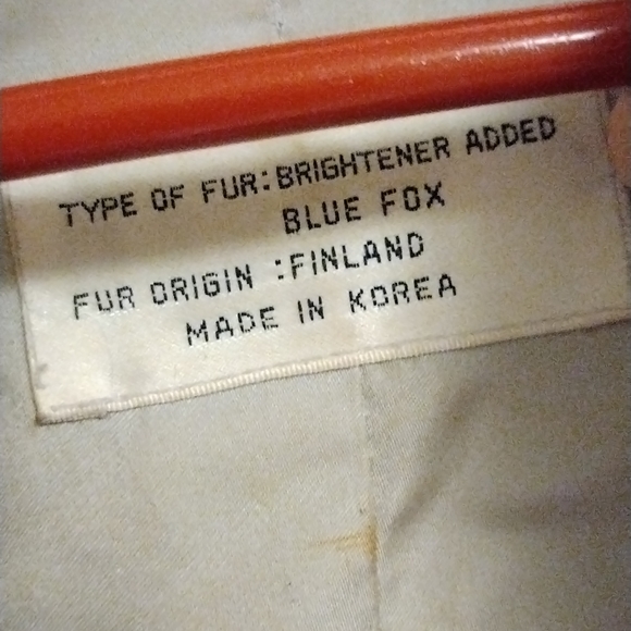 Authentic blue fox fur coat size 12 whitish grey with some black tips on coat - Picture 2 of 4